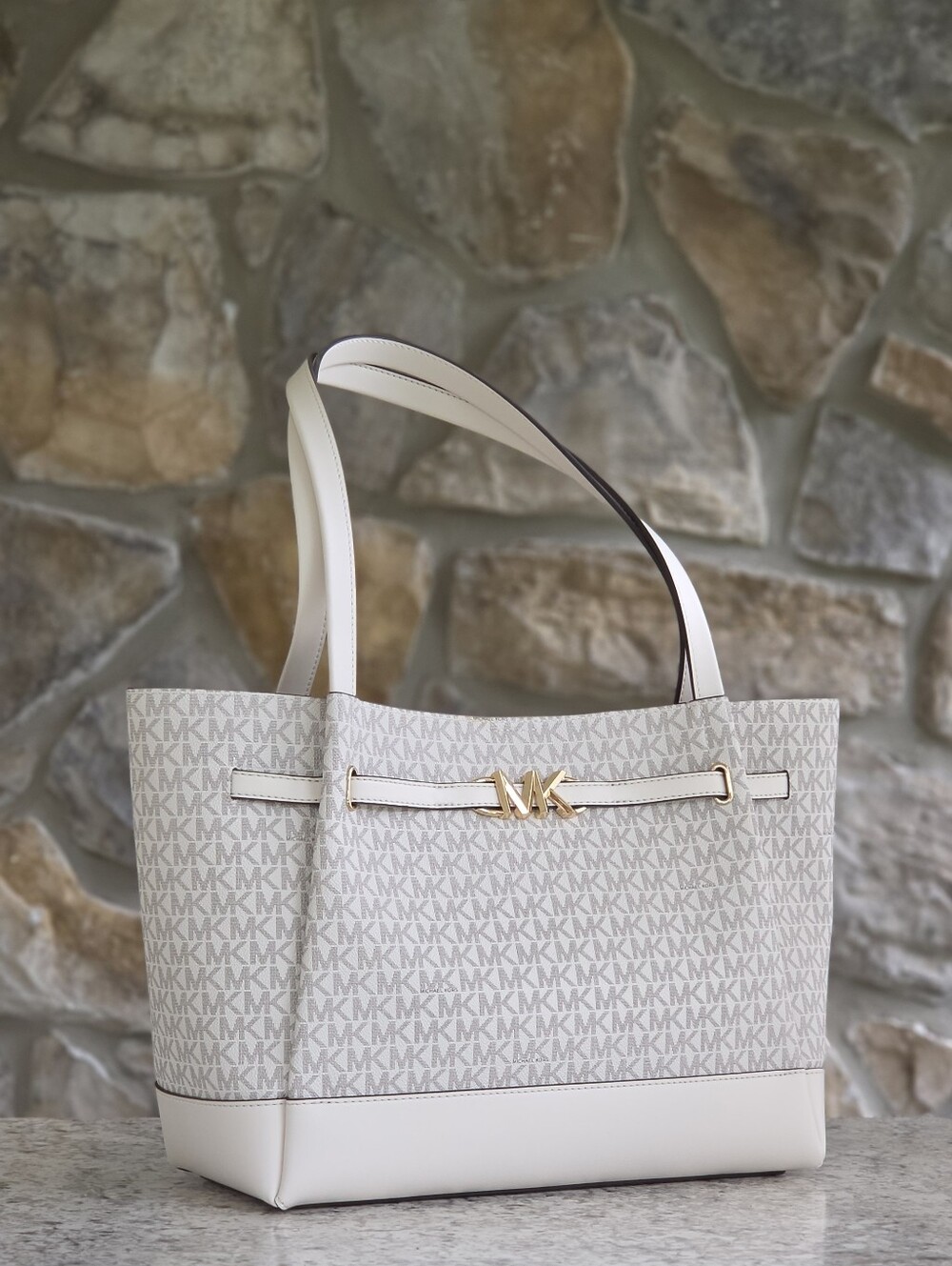 Michael Kors Reed Logo Large Belted Tote - Picture 1 of 9